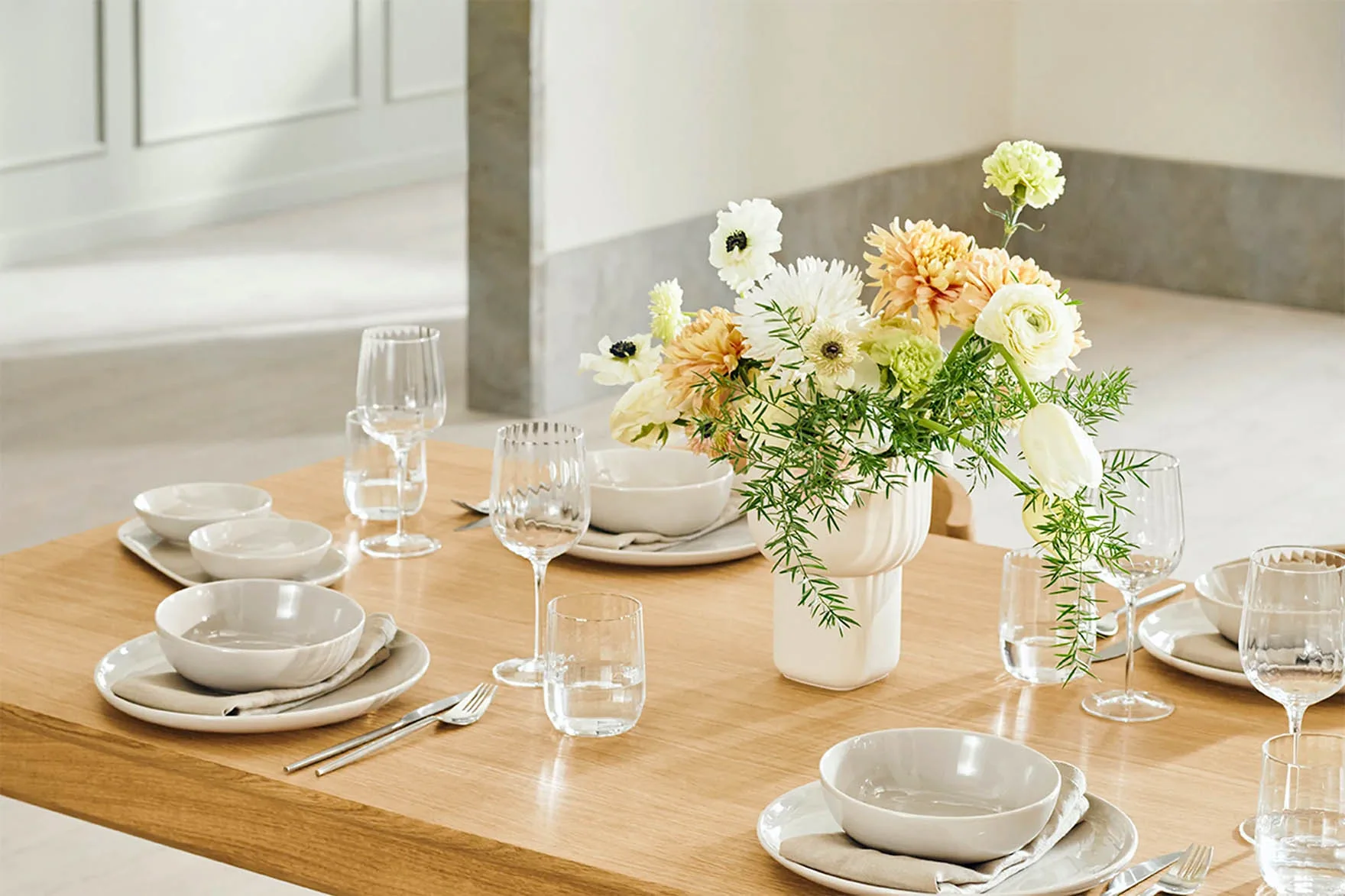 Bolia Ronya Dining Table - 220cm - Image 3