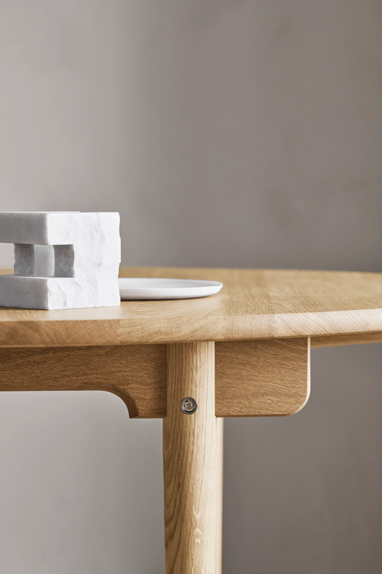 Carl Hansen & Son CH338 Dining Table - Image 6
