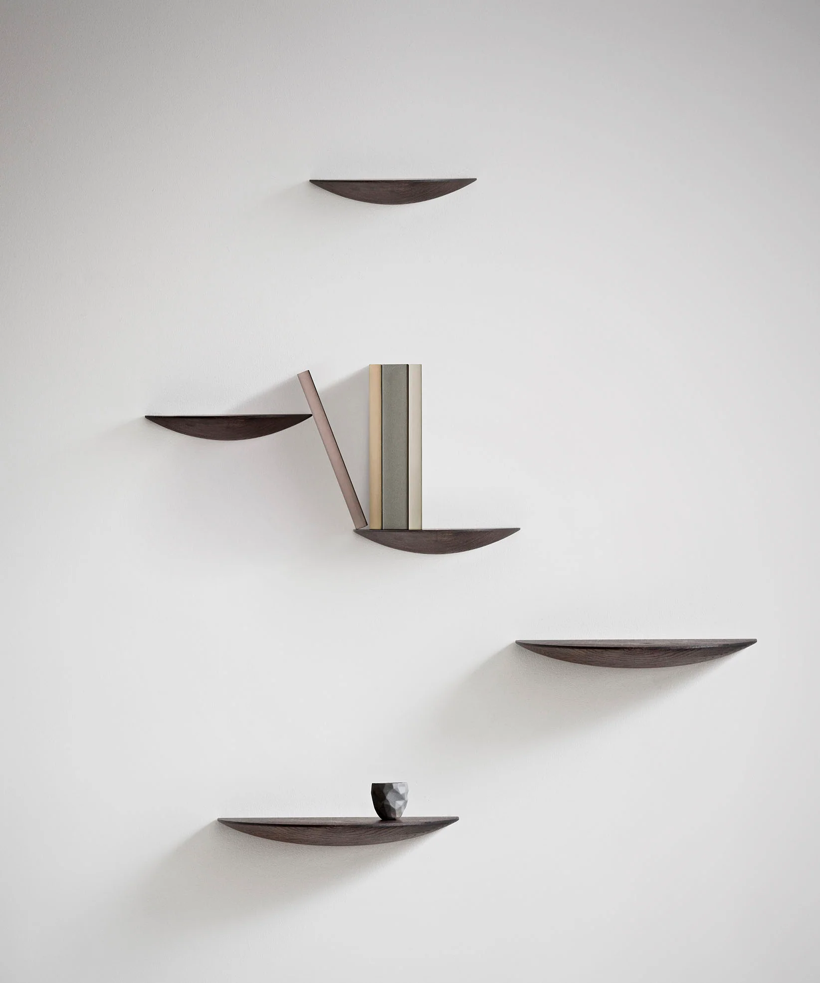 Audo Copenhagen Gridy Funghi Shelf Large - Image 5