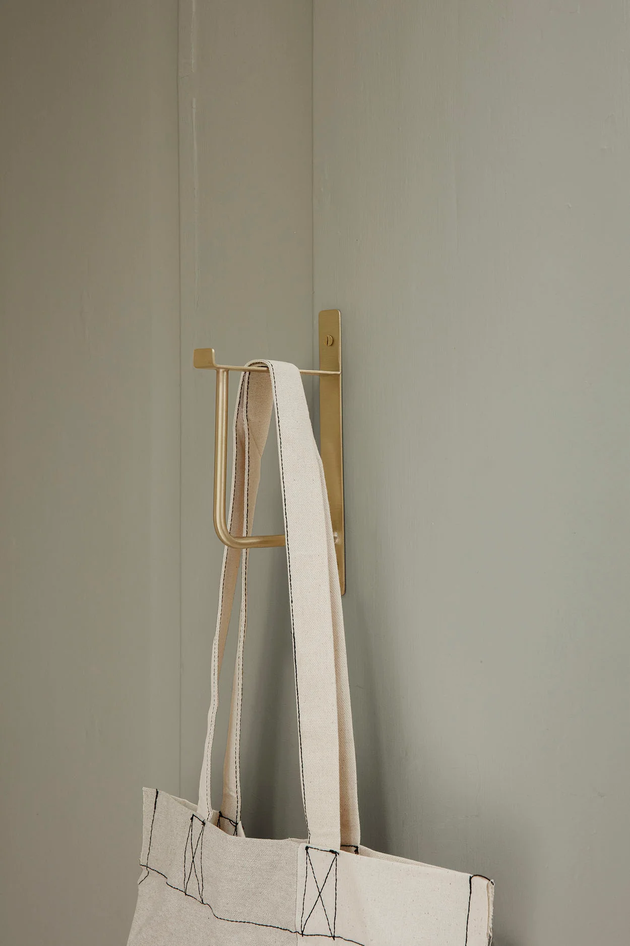 Ferm Living Hang Rack - Brass - Image 2