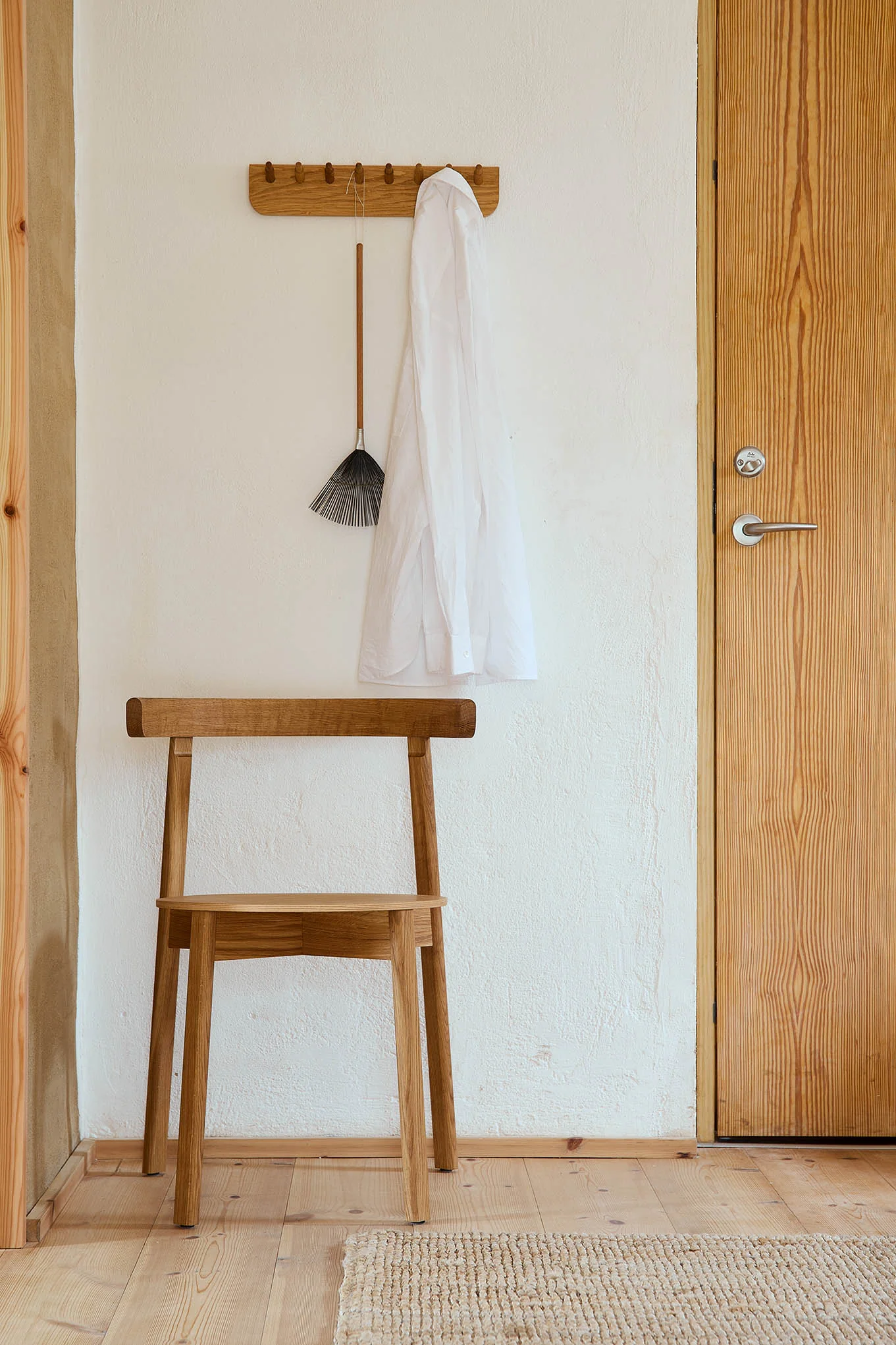 Form & Refine Lunar Chair - Image 5
