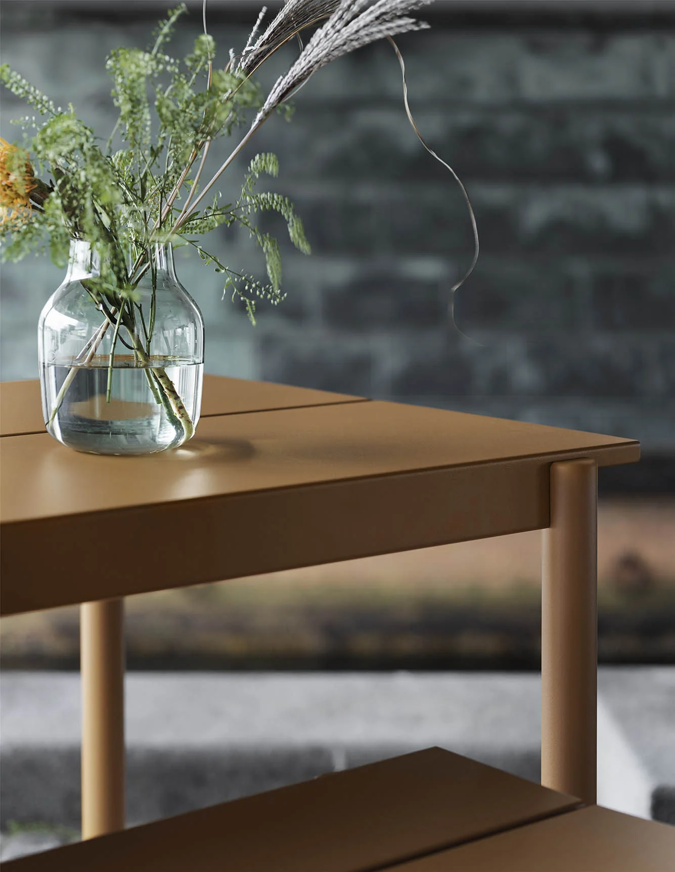 Muuto Silent Vase - Image 9